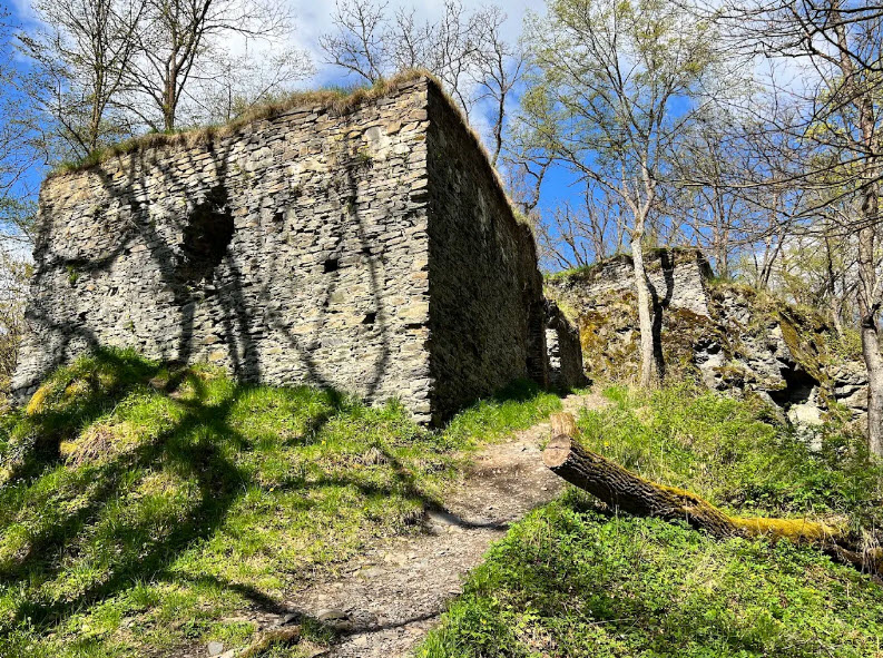 Hrad Jenčov, Czech Republic (Czechia)